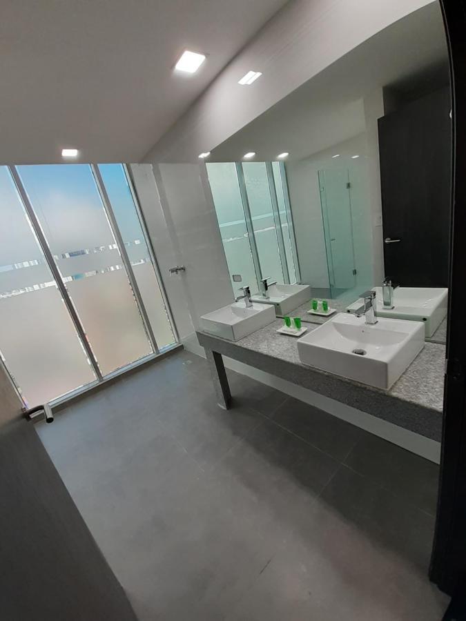 Innfiniti Hotel & Suites Panama City Eksteriør billede